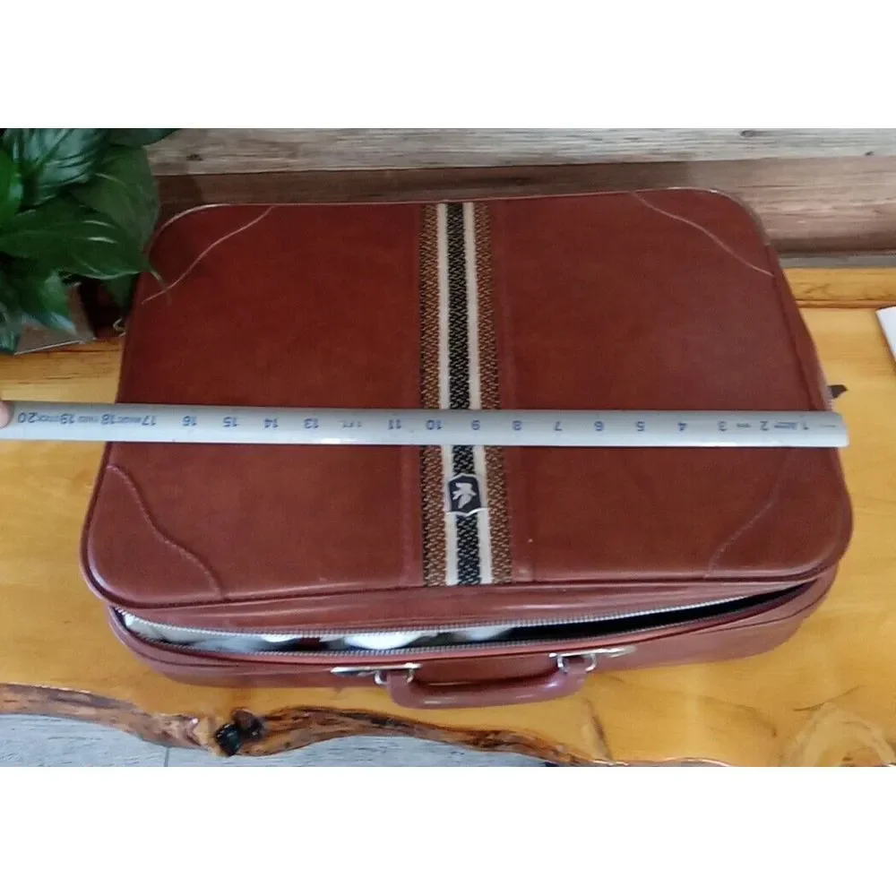 VTG Leather Overnight Suit Case Travel Bag Retro